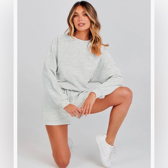 2 PIECE LOUNGE SET - Picture 4 of 4